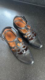 Leuke damesschoen Think  37, Schoenen met lage hakken, Zwart, Ophalen of Verzenden, Gedragen