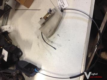 Ford Ka 2001 Elektr (CV)  Slotmechaniek Binnenslot Rechtsvoo beschikbaar voor biedingen