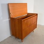 Vintage dekenkist/ speelgoedkist U-459, Jiří Jiroutek, Ophalen of Verzenden, Zo goed als nieuw