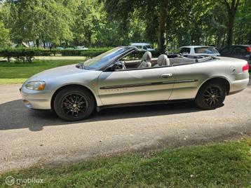 Chrysler Sebring 2.7i-V6 24V Limited Convertible LEES TEKST! beschikbaar voor biedingen