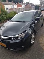 Toyota Auris 1.2T 85KW 5D 2017 Zwart, Zwart, 4 cilinders, 1165 kg, 800 kg