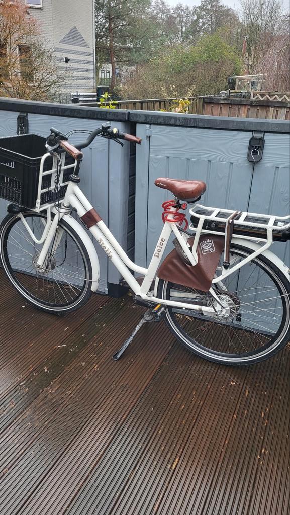 Stella Dolce elektrische damesfiets, Fietsen en Brommers, Elektrische fietsen, Gebruikt, 47 tot 51 cm, 30 tot 50 km per accu, Ophalen