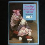 Gezellige beestenboel van stof Marianne Perlot - knuffels NW, Ophalen of Verzenden, Nieuw, Borduren en Naaien, Marianne Perlot