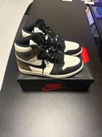 Air Jordan 1 High OG Mocha, Kleding | Heren, Schoenen, Ophalen of Verzenden, Nieuw, Bruin
