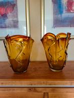 2 grote design glazen siervazen. Bruin glas, Huis en Inrichting, Woonaccessoires | Vazen, Overige kleuren, Ophalen of Verzenden