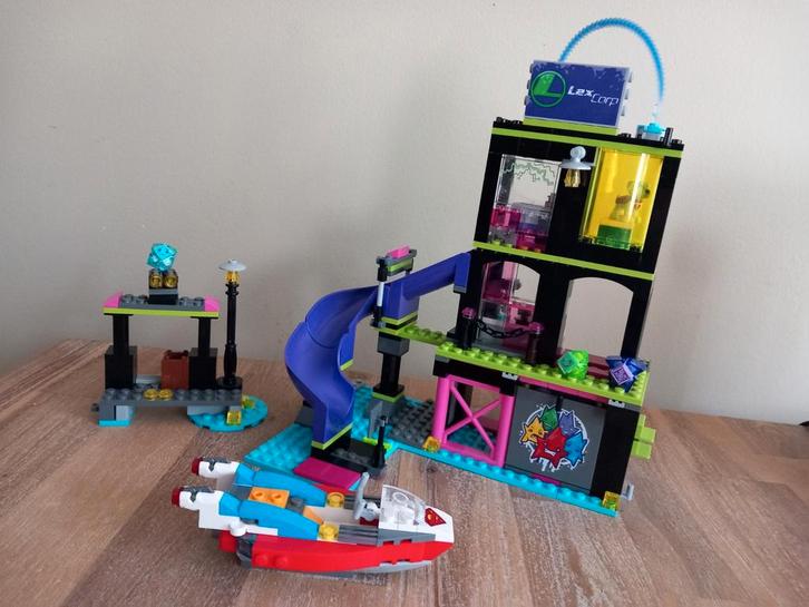 Lego Super Hero Girls 41238 Lena Luthor Fabriek, Kinderen en Baby's, Speelgoed | Duplo en Lego, Gebruikt, Lego, Complete set, Ophalen