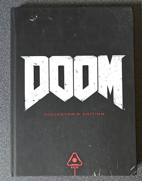 DOOM Collector's Edition guide + zeldzaam DOOM Demon figuur, Spelcomputers en Games, Games | Overige, Zo goed als nieuw, Shooter