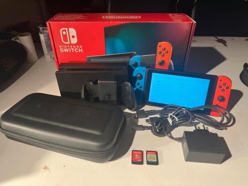 Nintendo Switch + Animal Crossing, Mario Odyssey en Case, Spelcomputers en Games, Games | Nintendo Switch, Zo goed als nieuw, 3 spelers of meer