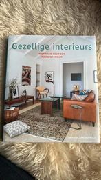 Gezellige interieurs - francesc zamora mola, Ophalen of Verzenden, Zo goed als nieuw, Interieur en Design