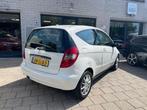 Mercedes-benz A-klasse 160 BlueEFF Nieuwe apk airco NAP, Auto's, Mercedes-Benz, Voorwielaandrijving, Euro 5, Wit, Origineel Nederlands