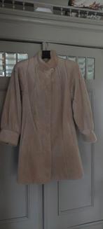 Werkelijk prachtige jas wol 75% alpaca en 25% mohair classic, Ophalen of Verzenden, Zo goed als nieuw, Maat 38/40 (M), Beige