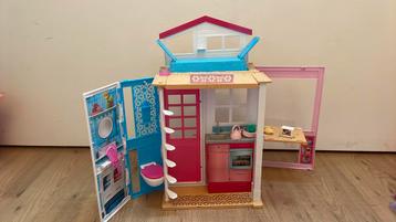 Barbie dreamhouse barbiehuis inklapbaar incl. Accesoires beschikbaar voor biedingen