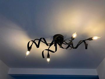 Mooie ijzeren plafondlamp en bijbehorende staande lamp. beschikbaar voor biedingen