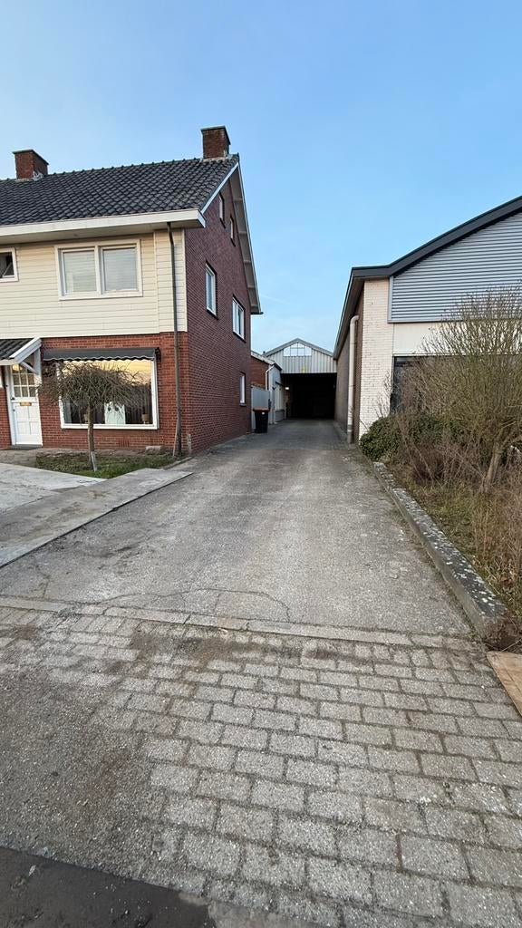 BEDRIJFSHAL MET KANTOORRUIMTE TE HUUR HENGELO, Zakelijke goederen, Bedrijfs Onroerend goed, Bedrijfsruimte