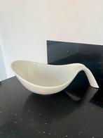 Nieuw / Villeroy & Boch Flow serveerschaal met greep, Ophalen of Verzenden, Nieuw, Rond, Porselein of Keramiek