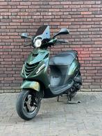 PIAGGIO ZIP 80cc MALOSSI | CARBON | FULL OPTION, Fietsen en Brommers, Ophalen, Zo goed als nieuw, Zip