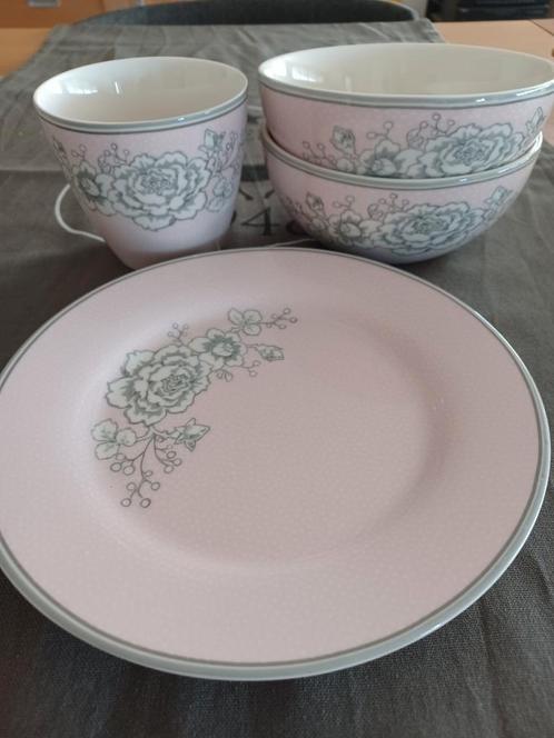 Leuke ontbijt set servies Greengate, Huis en Inrichting, Keuken | Servies, Gebruikt, Overige stijlen, Aardewerk, Ophalen of Verzenden