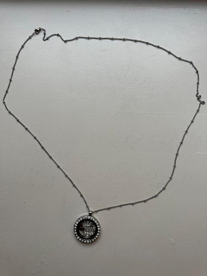 Medaillon Memory Locker Ketting, Sieraden, Tassen en Uiterlijk, Kettingen, Zo goed als nieuw, Overige materialen, Zilver, Met hanger