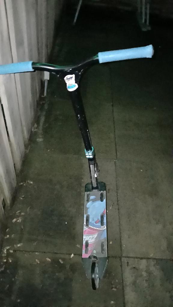 Stuntstep, Fietsen en Brommers, Steps, Gebruikt, Kickbike, Ophalen of Verzenden