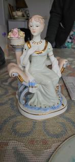 PMI Porzellan Porseleinen Beeld Dame in Stoel, Ophalen of Verzenden