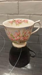 Royal Albert theekopje Blossom time, Antiek en Kunst, Antiek | Servies los, Ophalen of Verzenden
