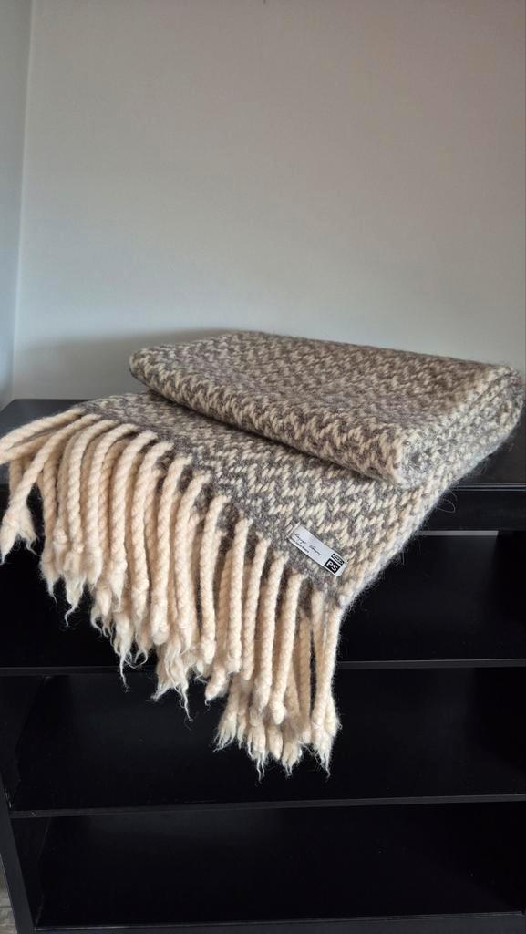 IKEA PS Sprei - Warm en Stijlvol!, Huis en Inrichting, Woonaccessoires | Plaids en Woondekens, Zo goed als nieuw, Ophalen of Verzenden