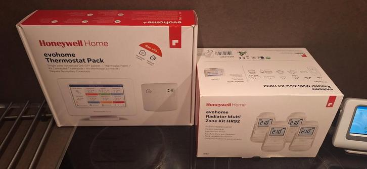 HONEYWELL EVOHOME!! WIFI THERMOSTAAT, HR92 KNOPPEN EN MEER!, Doe-het-zelf en Verbouw, Verwarming en Radiatoren, Thermostaat, Minder dan 200 watt