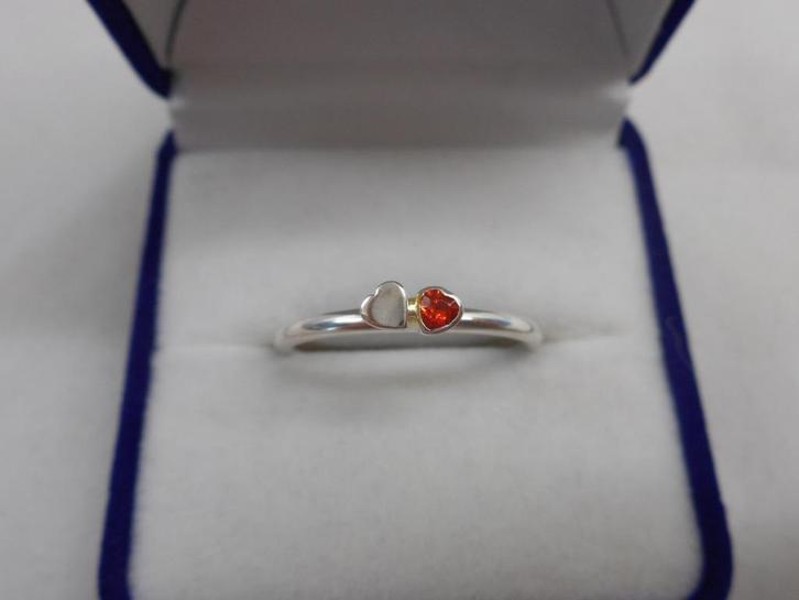 Zilveren stapelring Spinning hartjes maat 17 nr.157, Sieraden, Tassen en Uiterlijk, Ringen, Zo goed als nieuw, Dame, 17 tot 18