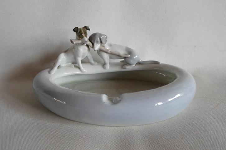 Gotha E. Pfeffer Schaal Honden + Extra Beeldje, Antiek en Kunst, Antiek | Porselein, Ophalen of Verzenden