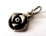 Vintage Roosje ketting hanger sleutel hanger Charm, Verzenden, Zo goed als nieuw, Zilver