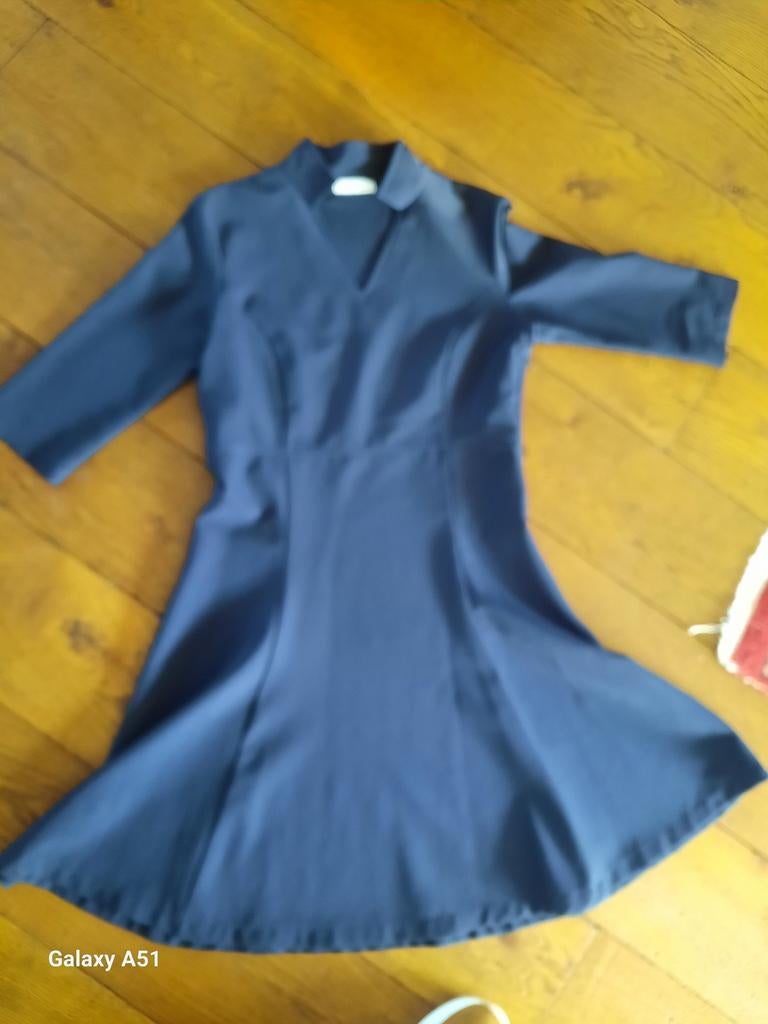 Jurk Le Marais - Donkerblauw, Maat L, Kleding | Dames, Jurken, Le Marais, Blauw, Maat 42/44 (L), Ophalen of Verzenden