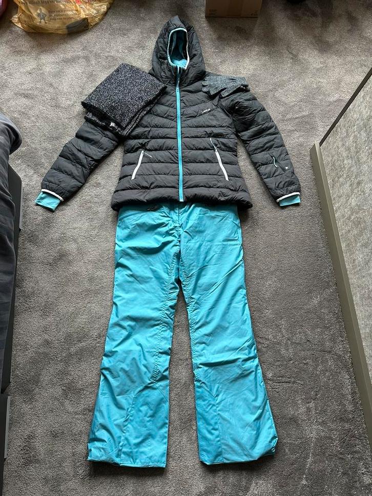 Skipak dames (jas en broek) antraciet en turquoise mt L, Kleding | Dames, Wintersportkleding, Zo goed als nieuw, Pak, Maat 42/44 (L)