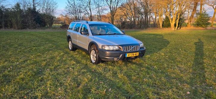 Volvo XC70 Youngtimer Garantie Nwe apk!! optioneel lpg, Auto's, Volvo, Bedrijf, XC70, 360° camera, 4x4, ABS, Achteruitrijcamera