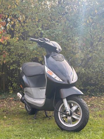 Zip 2takt brom!! beschikbaar voor biedingen