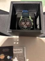 Omega x Swatch Moonswatch - Mission on Earth, Kunststof, Polshorloge, Kunststof, Ophalen of Verzenden