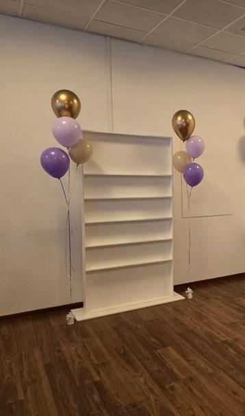 Champagne wall beschikbaar voor biedingen