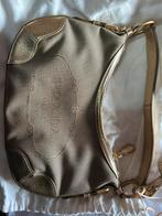 Prada jacguard schoudertas, Sieraden, Tassen en Uiterlijk, Tassen | Damestassen, Ophalen, Zo goed als nieuw, Beige, Schoudertasje