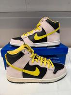 Nike SB Dunk HighMiss Piggy maat 42, Kleding | Heren, Schoenen, Overige kleuren, NIKE, Ophalen of Verzenden, Sneakers of Gympen