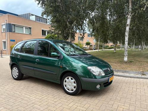 Renault Scénic 1.6 16V RXE AUT 2000 Groen, Auto's, Renault, Particulier, Scénic, Airconditioning, Centrale vergrendeling, Metallic lak