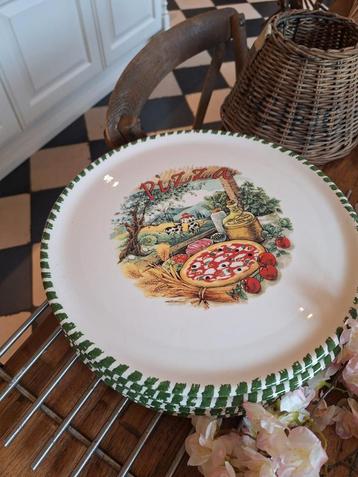 Italiaanse Pizza Borden beschikbaar voor biedingen