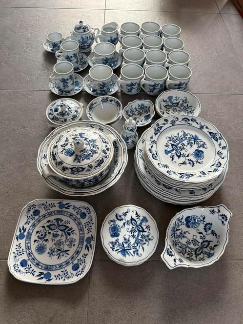 Blue Danube servies, Antiek en Kunst, Antiek | Servies compleet, Ophalen of Verzenden