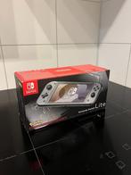 Nintendo Switch Lite (Dialga & Palkia Edition), Spelcomputers en Games, Ophalen of Verzenden, Overige kleuren, Zo goed als nieuw