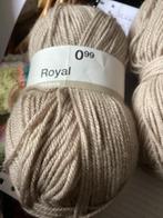 Beige zeeman, Ophalen, Zo goed als nieuw, Breien of Haken, Wol of Garen