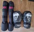 Kickboks handschoenen/beenbeschermers, Ophalen, Zo goed als nieuw