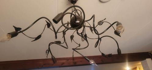 Moderne kroonluchter met metalen bladeren, Huis en Inrichting, Lampen | Kroonluchters, Gebruikt, Metaal, Ophalen of Verzenden