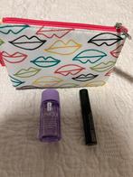 Clinique toilet make up tasje met miniaturen ongebruikt, Sieraden, Tassen en Uiterlijk, Uiterlijk | Cosmetica en Make-up, Overige kleuren