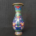 Vintage Cloisonne Vaas China, Verguld, Hoogte 21cm, Antiek en Kunst, Ophalen of Verzenden