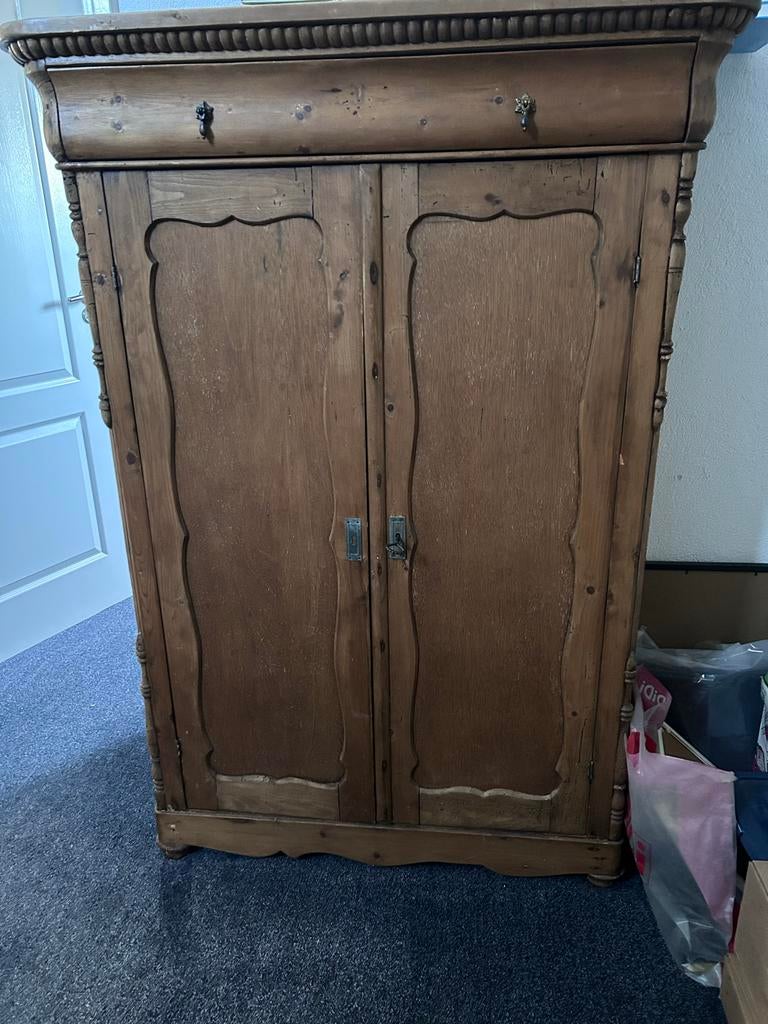 Oude meidenkamer kast - Opknapper, Gebruikt, 100 tot 150 cm, Ophalen of Verzenden, 150 tot 200 cm