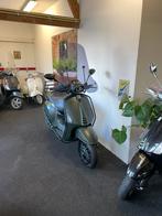 Vespa Sprint 50 IGET E4 // 2018 // Army Green // Brom 45KM, Ophalen, Overige modellen, Maximaal 45 km/u, Zo goed als nieuw