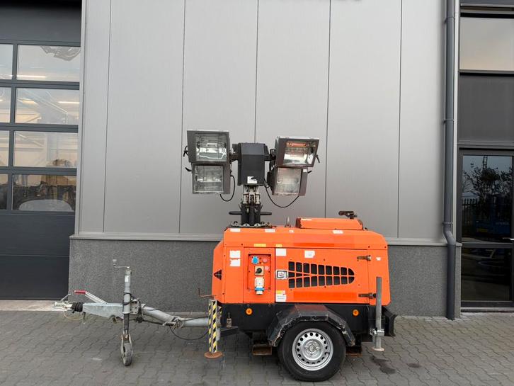 Lichtmast Kubota superlight VT1, Doe-het-zelf en Verbouw, Bouwverlichting, Gebruikt, Lamp, 500 watt of meer, Ophalen of Verzenden